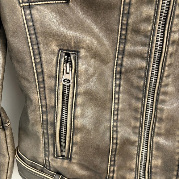 Stradivarius Vintage Style Vegan Leather Moto Jacket Size XS - Picture 3 of 12